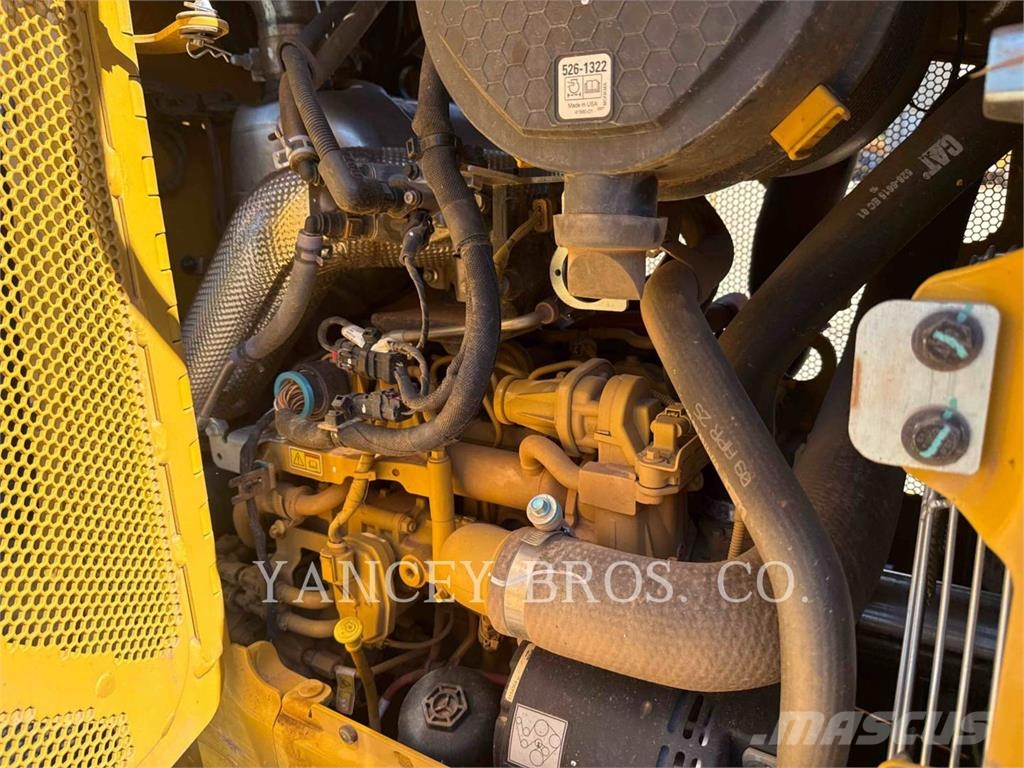 CAT D212LGP lánctalpas dózerek