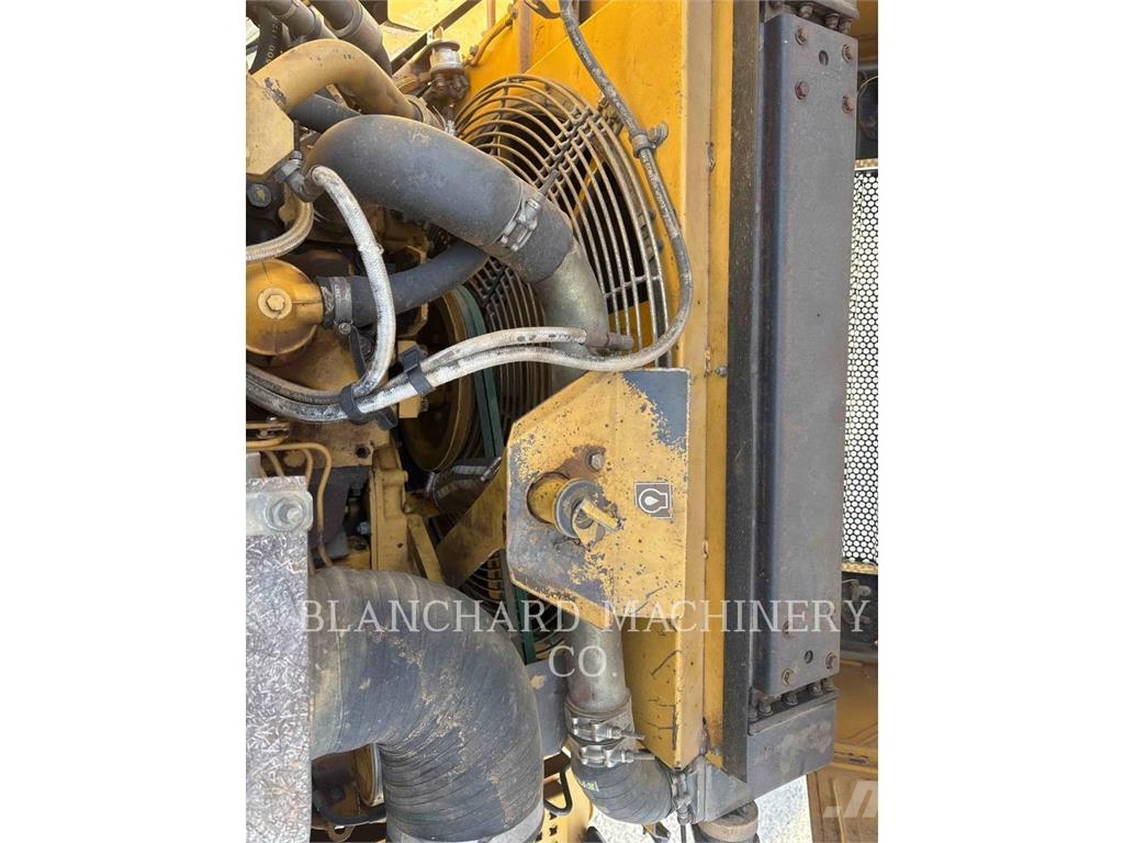 CAT D250EII Wozidła przegubowe