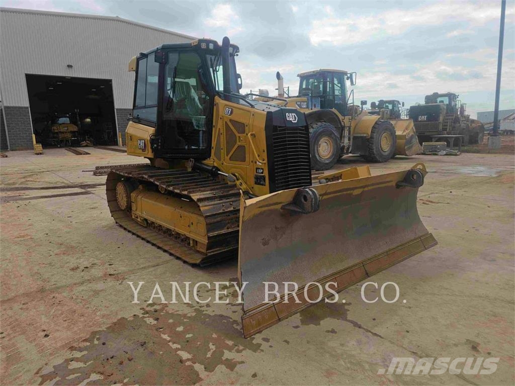 CAT D3 Dozers - Tratores rastos