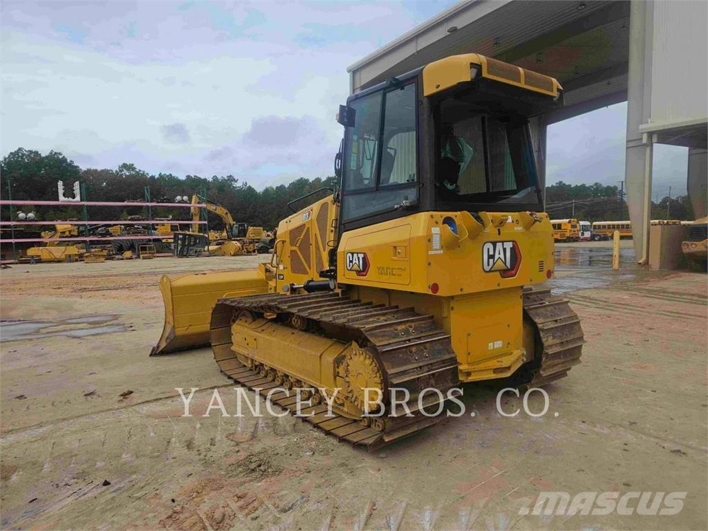 CAT D3 Dozers - Tratores rastos
