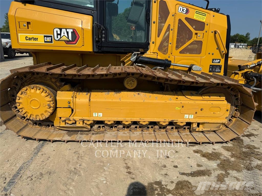 CAT D3 lánctalpas dózerek