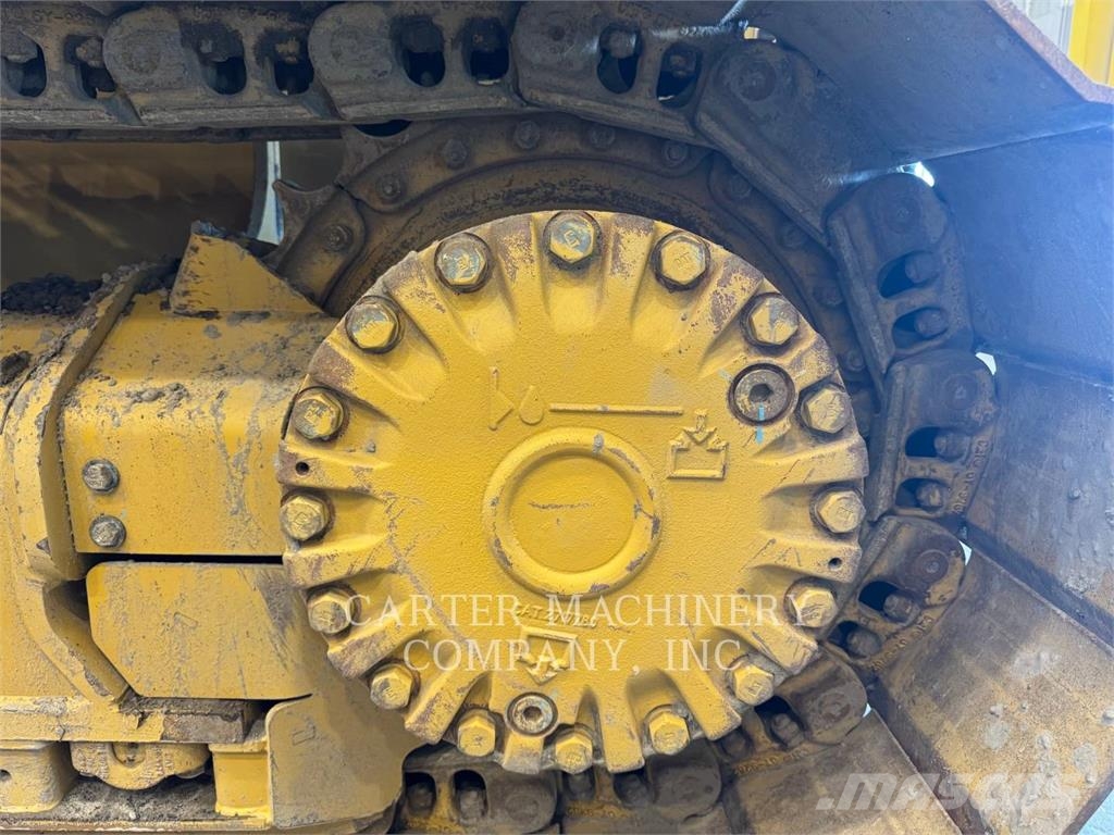 CAT D3 lánctalpas dózerek