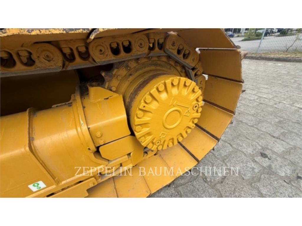 CAT D3 Buldožerji goseničarji