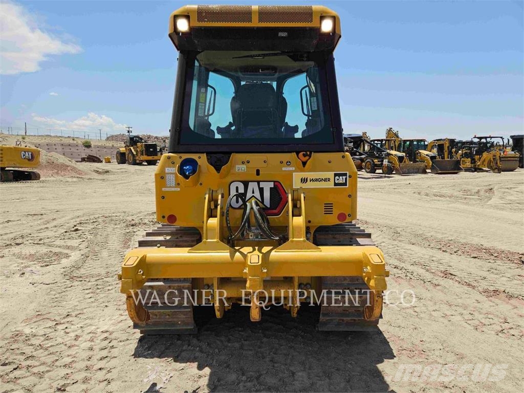 CAT D3 Buldožerji goseničarji