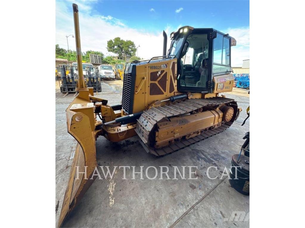 CAT D3-12 Bulldozer på larvebånd