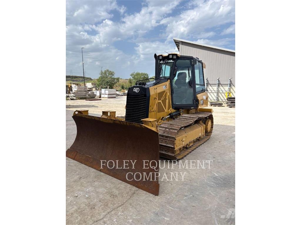 CAT D3-12I Buldooserid