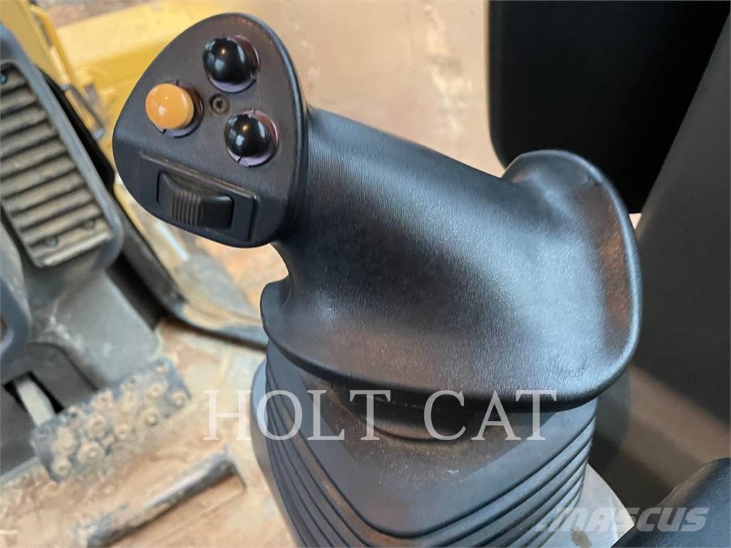 CAT D3-12LGP 履帶推土機