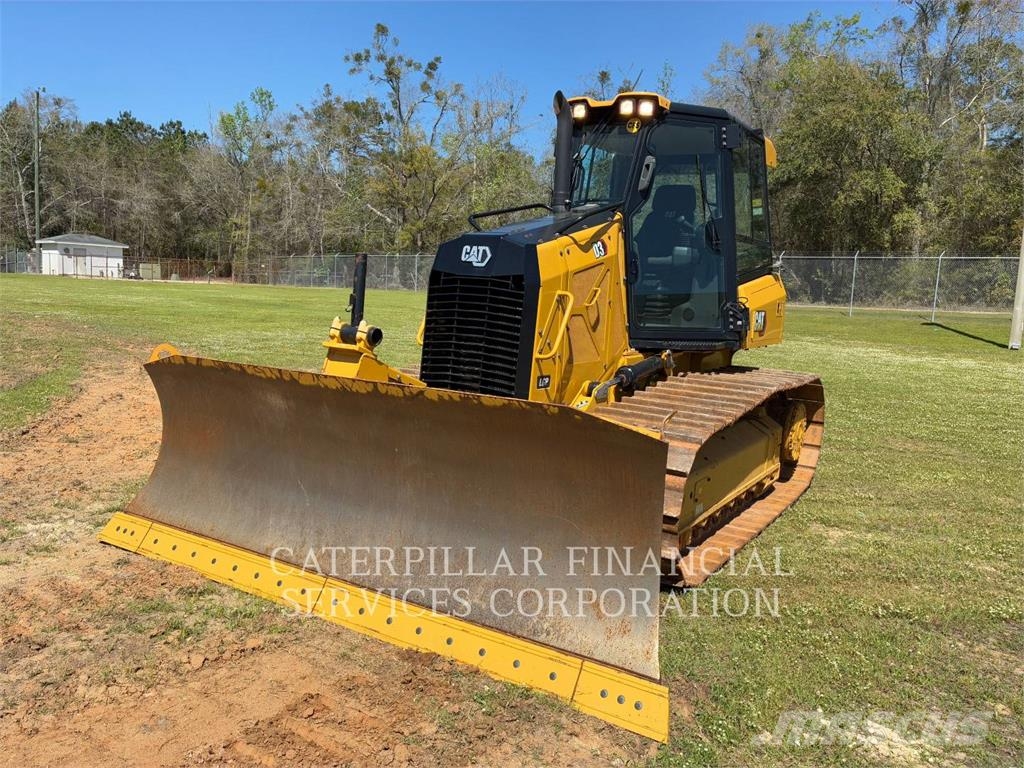 CAT D3-12LGP Buldožeri guseničari