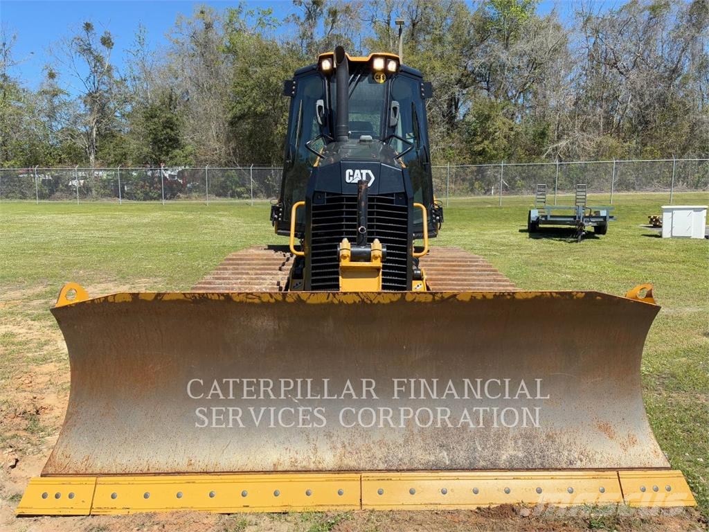 CAT D3-12LGP Buldožeri guseničari