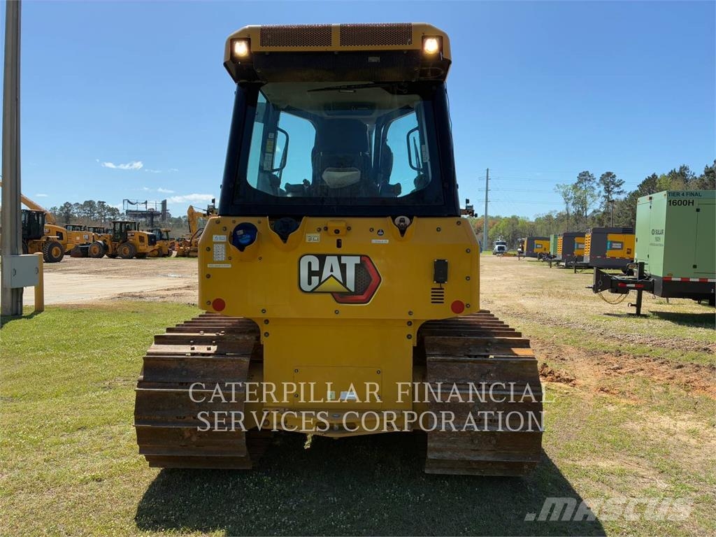 CAT D3-12LGP Buldožeri guseničari