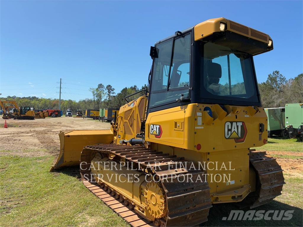 CAT D3-12LGP Buldožeri guseničari