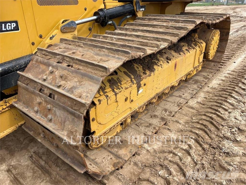 CAT D3-12LGP 履带式推土机