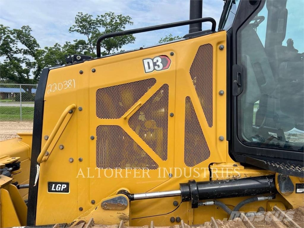 CAT D3-12LGP 履带式推土机