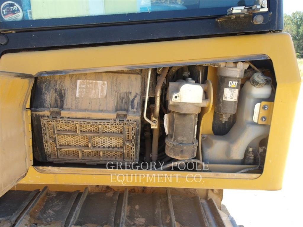 CAT D3-12LGP Telaketjupuskutraktorit