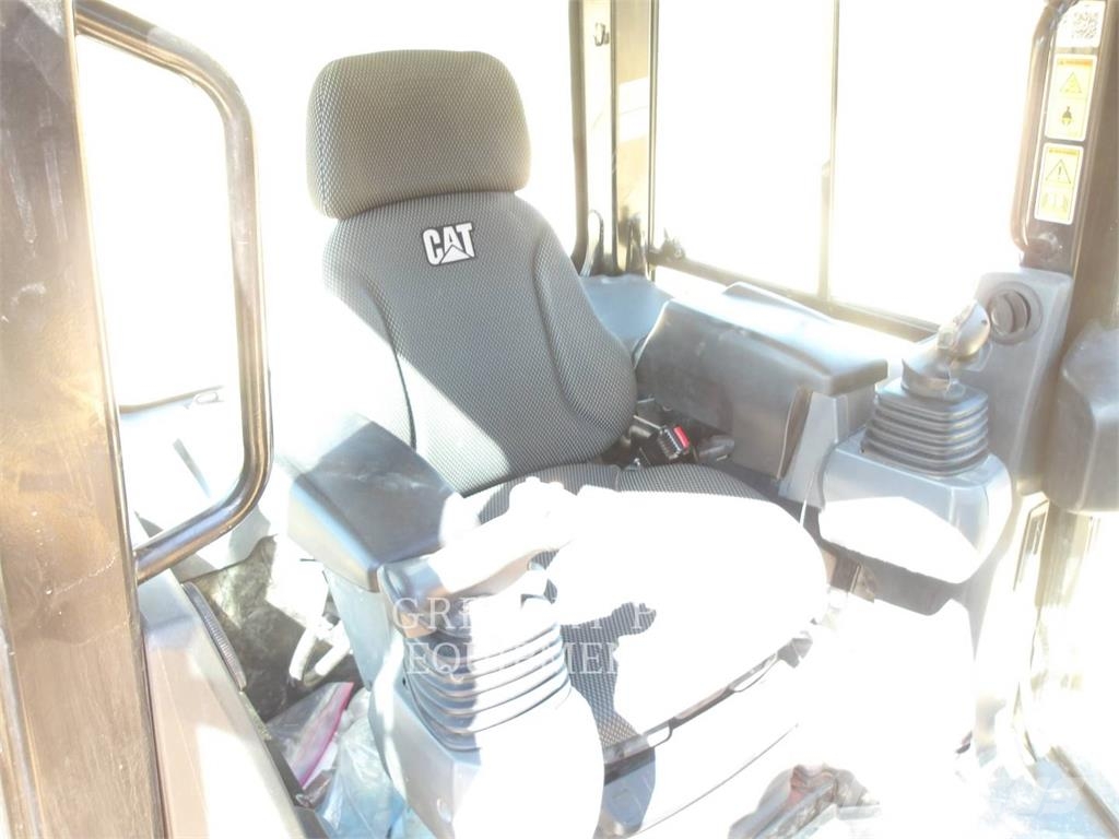 CAT D3-12LGP Telaketjupuskutraktorit