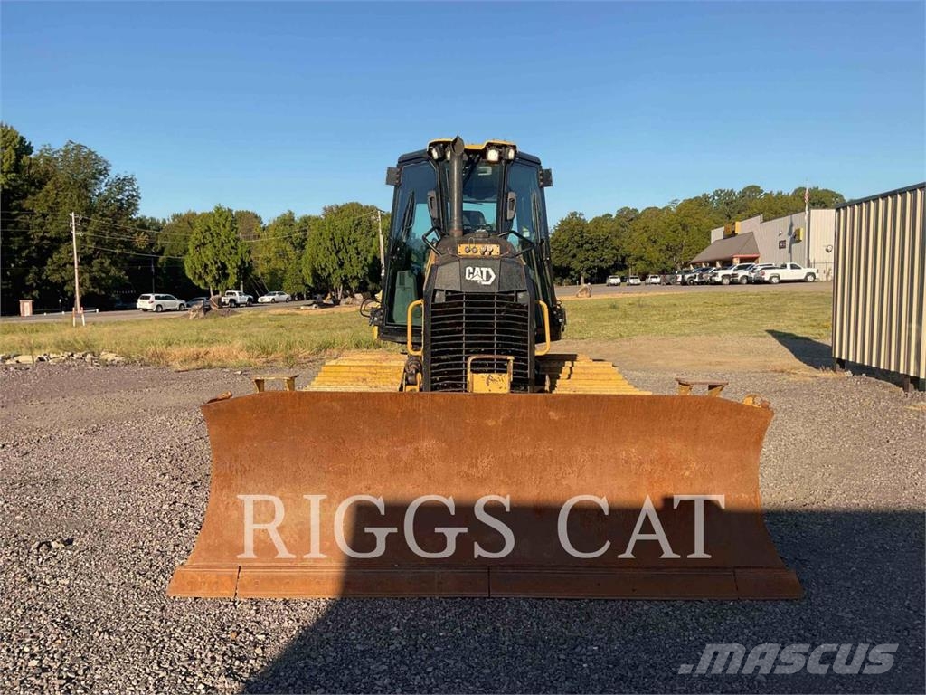 CAT D3 LGP AAG Гусеничні бульдозери