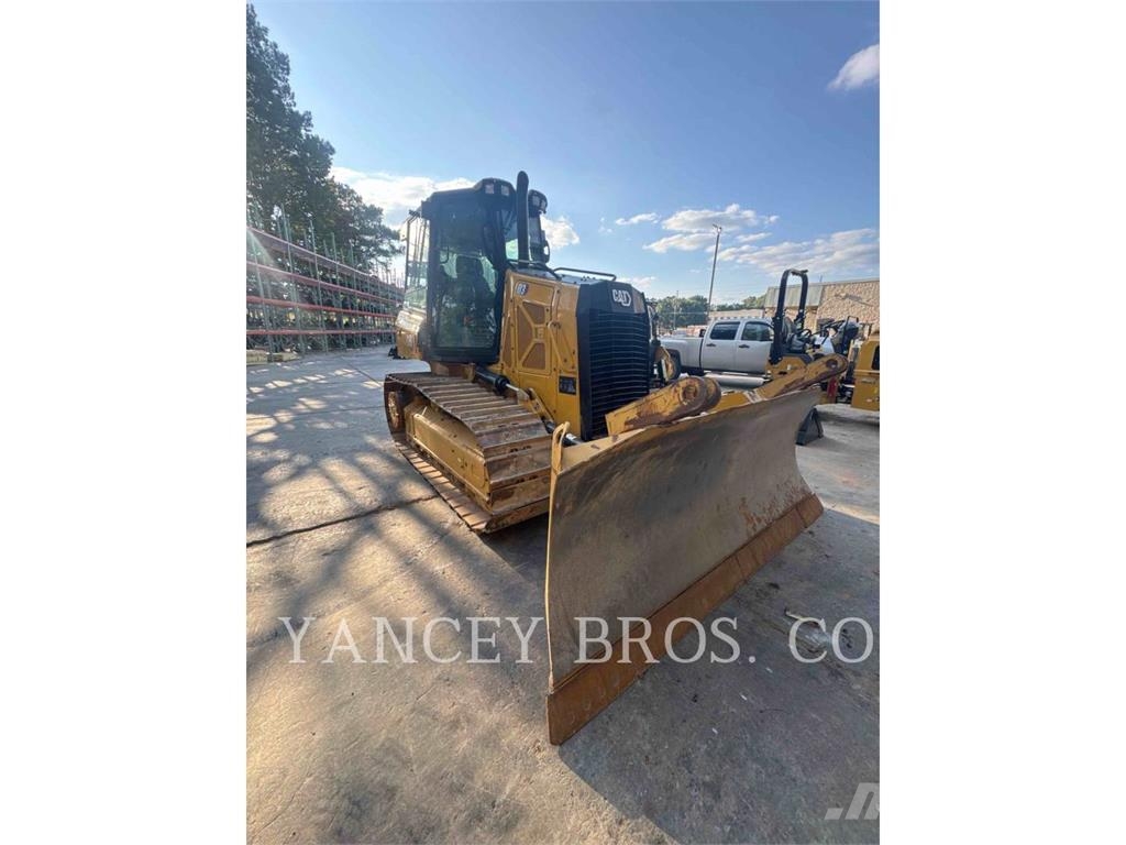 CAT D3 XL Kāpurķēžu buldozeri