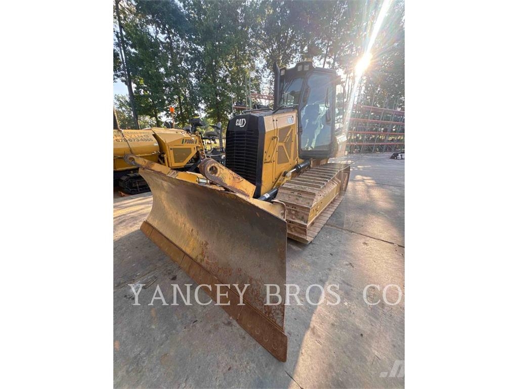 CAT D3 XL Kāpurķēžu buldozeri