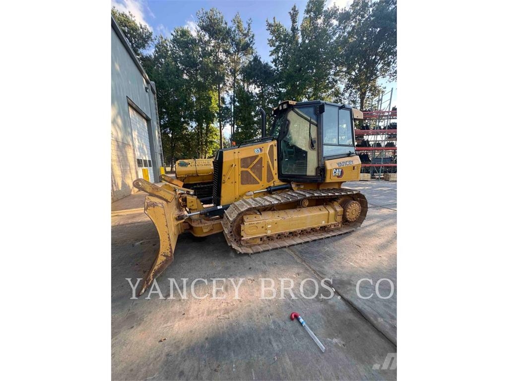 CAT D3 XL Kāpurķēžu buldozeri