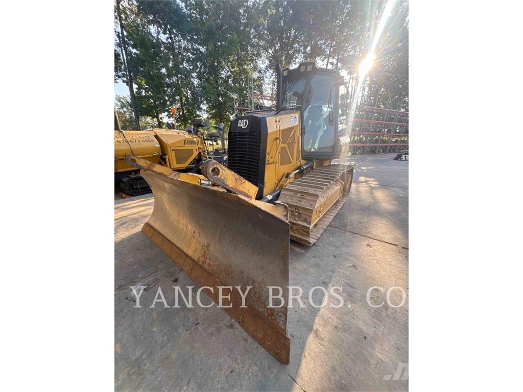 CAT D3 XL Kāpurķēžu buldozeri