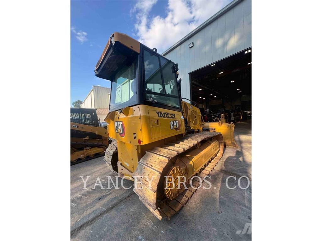 CAT D3 XL Kāpurķēžu buldozeri