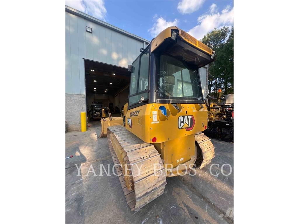 CAT D3 XL Kāpurķēžu buldozeri
