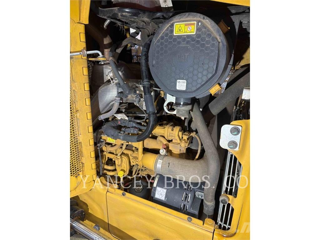 CAT D3 XL Dozers - Tratores rastos