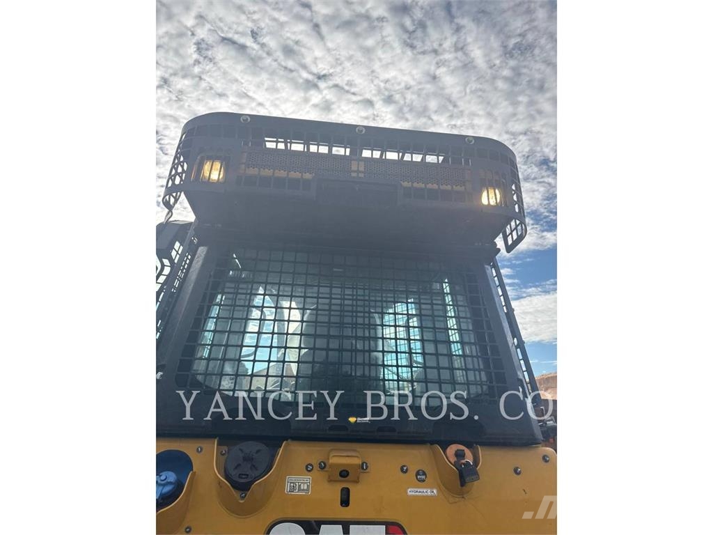 CAT D3 XL Buldozere pe senile