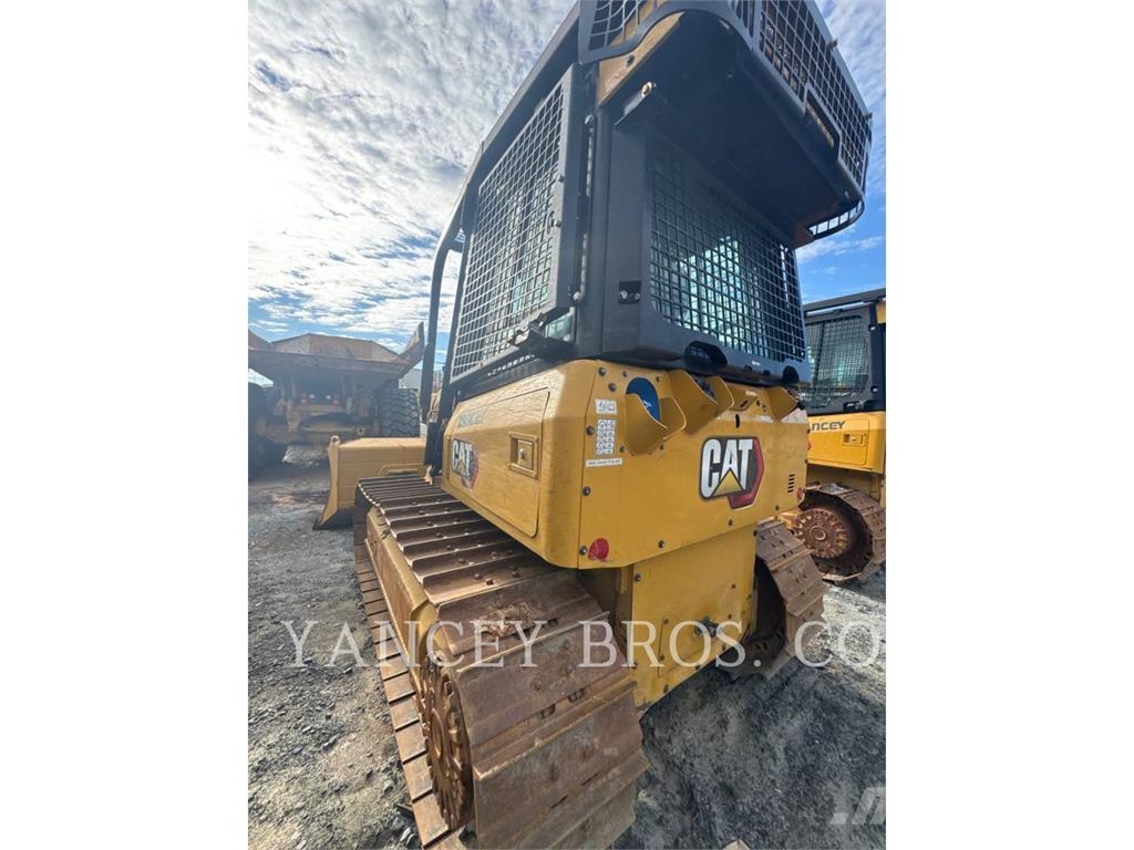CAT D3 XL Buldozere pe senile