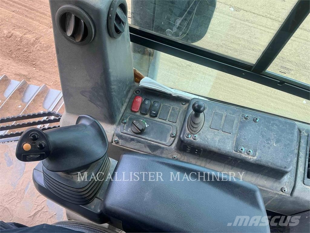 CAT D312 Buldožerji goseničarji