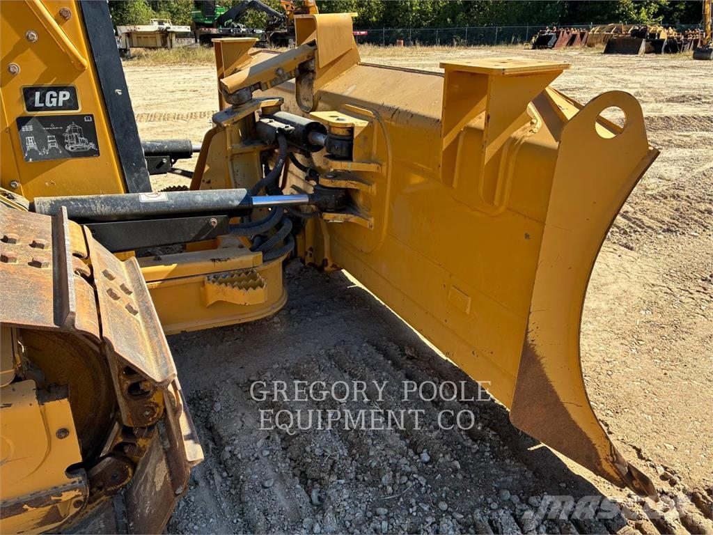 CAT D312LGP lánctalpas dózerek