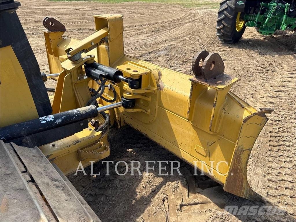 CAT D3K2 LGP 履带式推土机