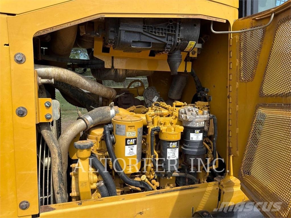 CAT D3K2 LGP 履带式推土机