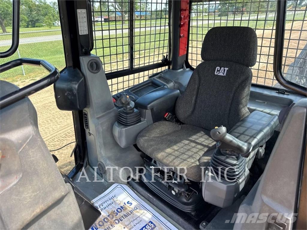 CAT D3K2 LGP 履带式推土机