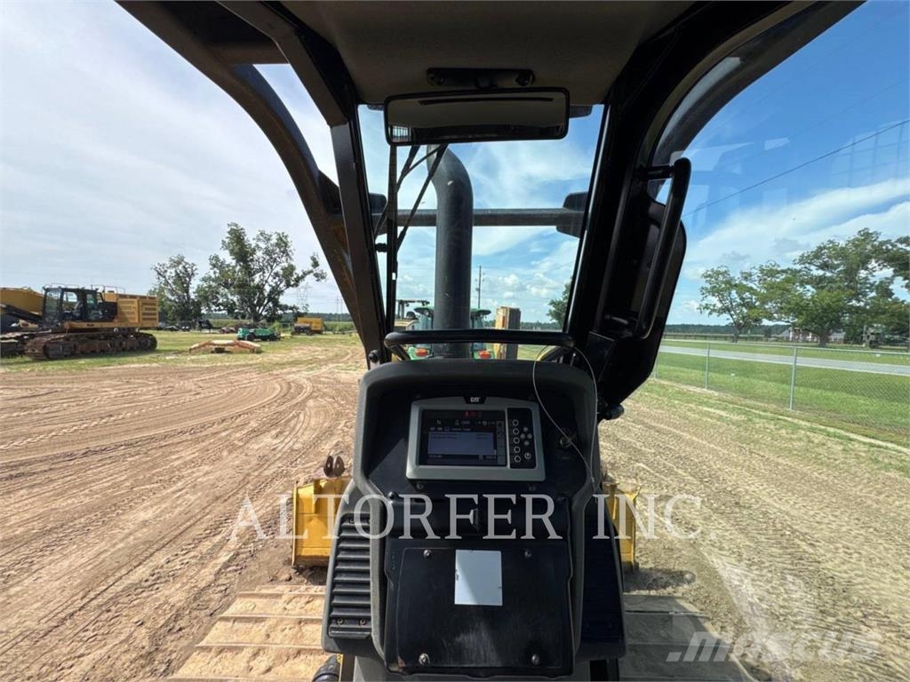 CAT D3K2 LGP 履带式推土机