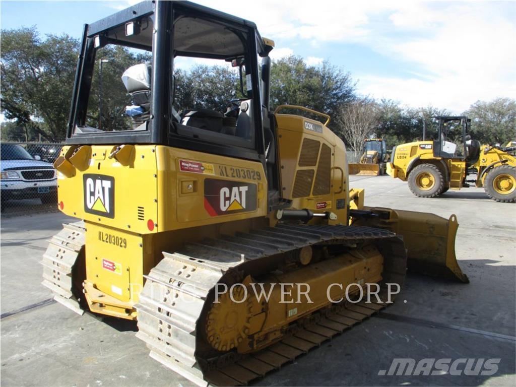 CAT D3K2LGP Pásové dozéry