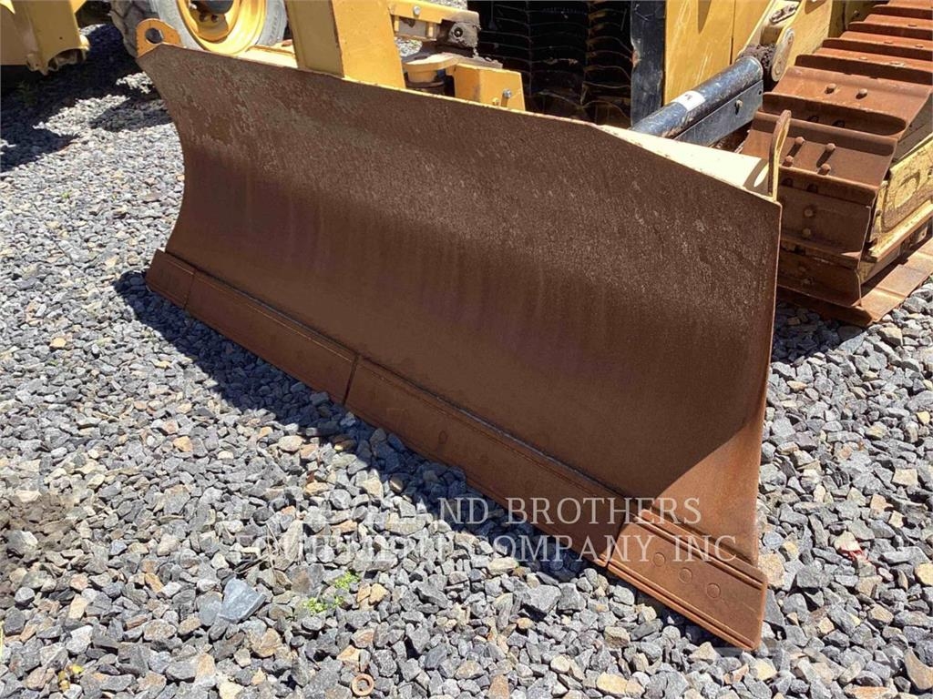 CAT D3K2XL Crawler dozers