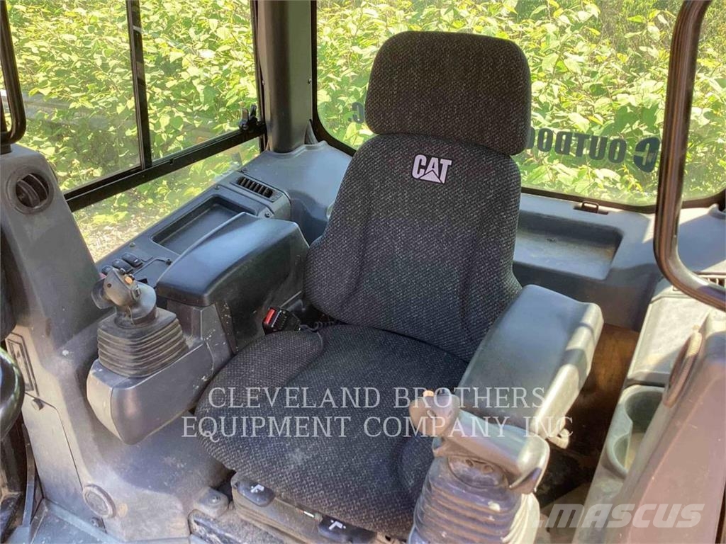 CAT D3K2XL Crawler dozers