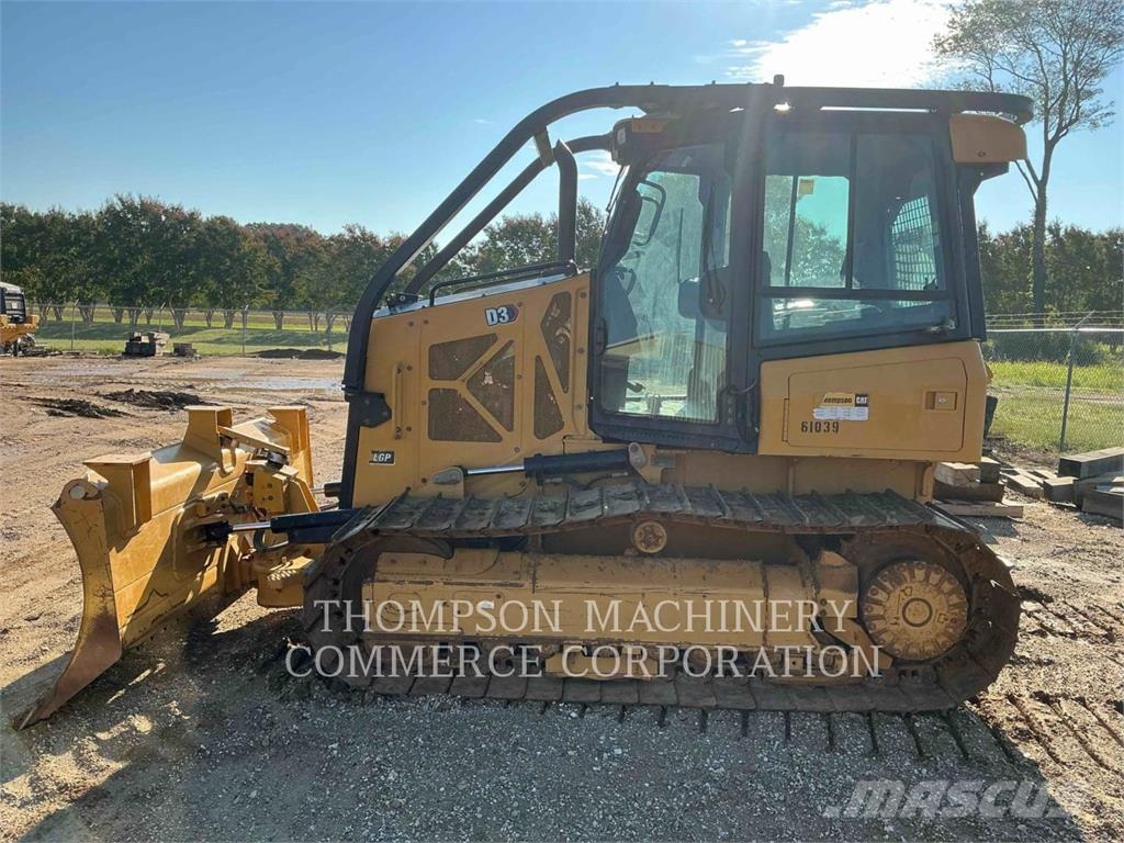 CAT D3LGP Buldožerji goseničarji
