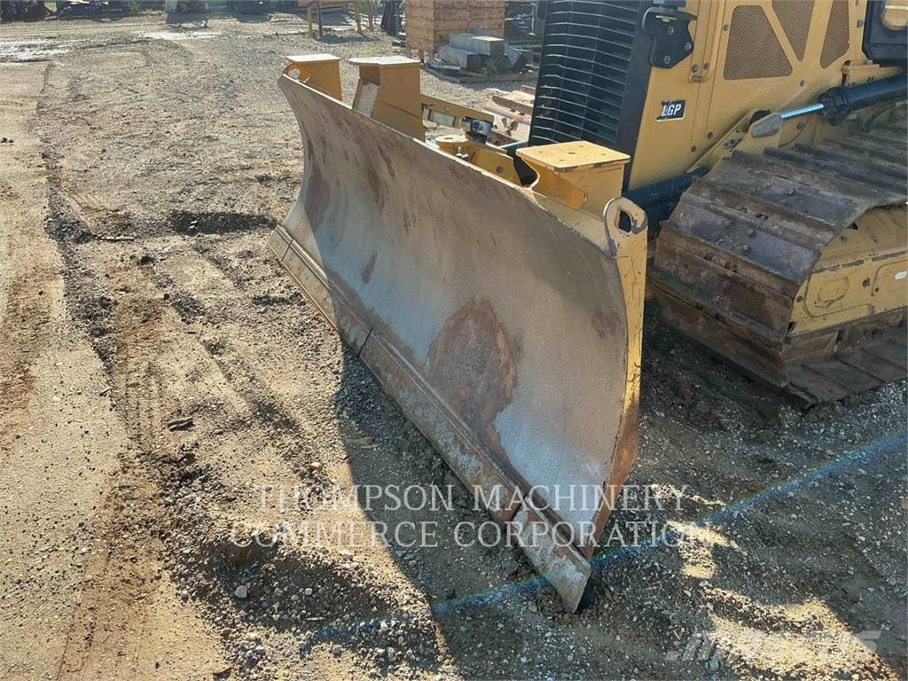 CAT D3LGP Buldožerji goseničarji