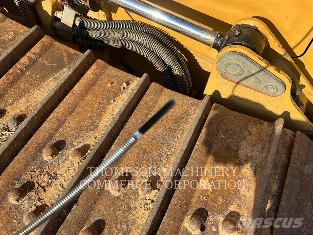 CAT D3LGP Buldožerji goseničarji