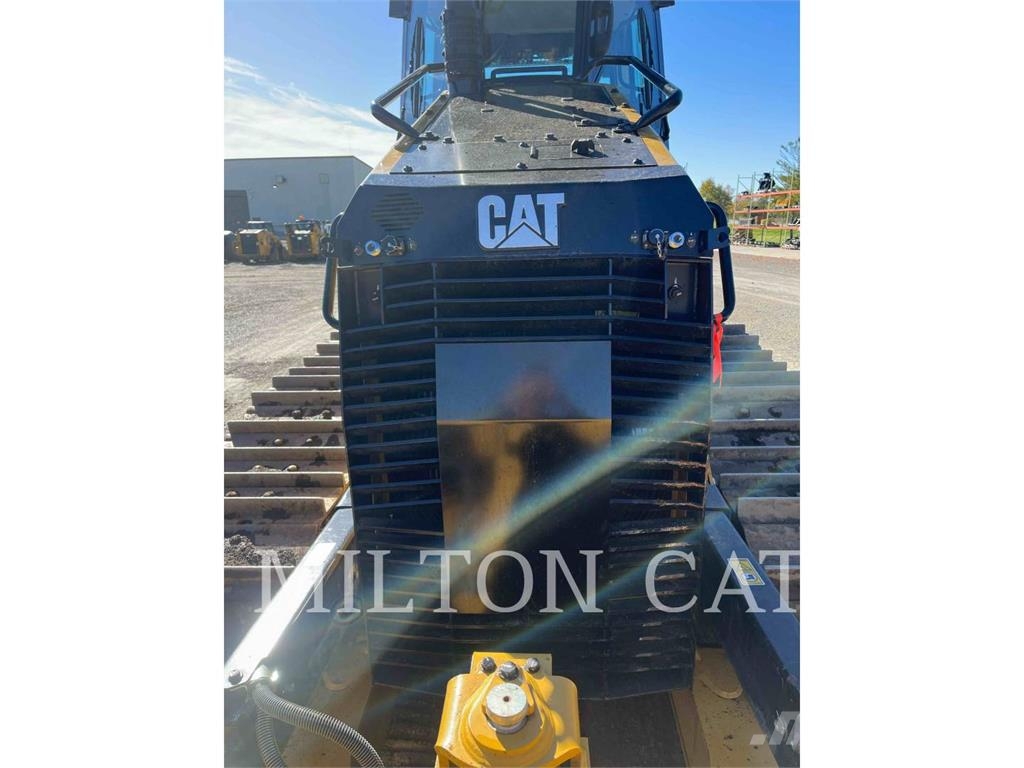 CAT D4 Buldožerji goseničarji