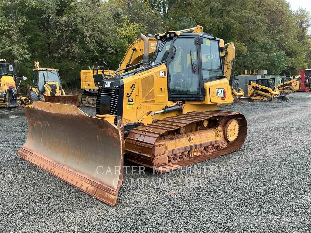 CAT D4 Bulldozer på larvebånd