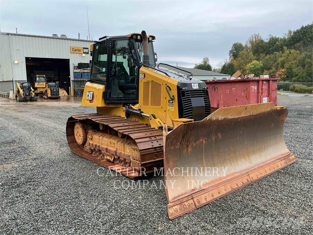 CAT D4 Bulldozer på larvebånd