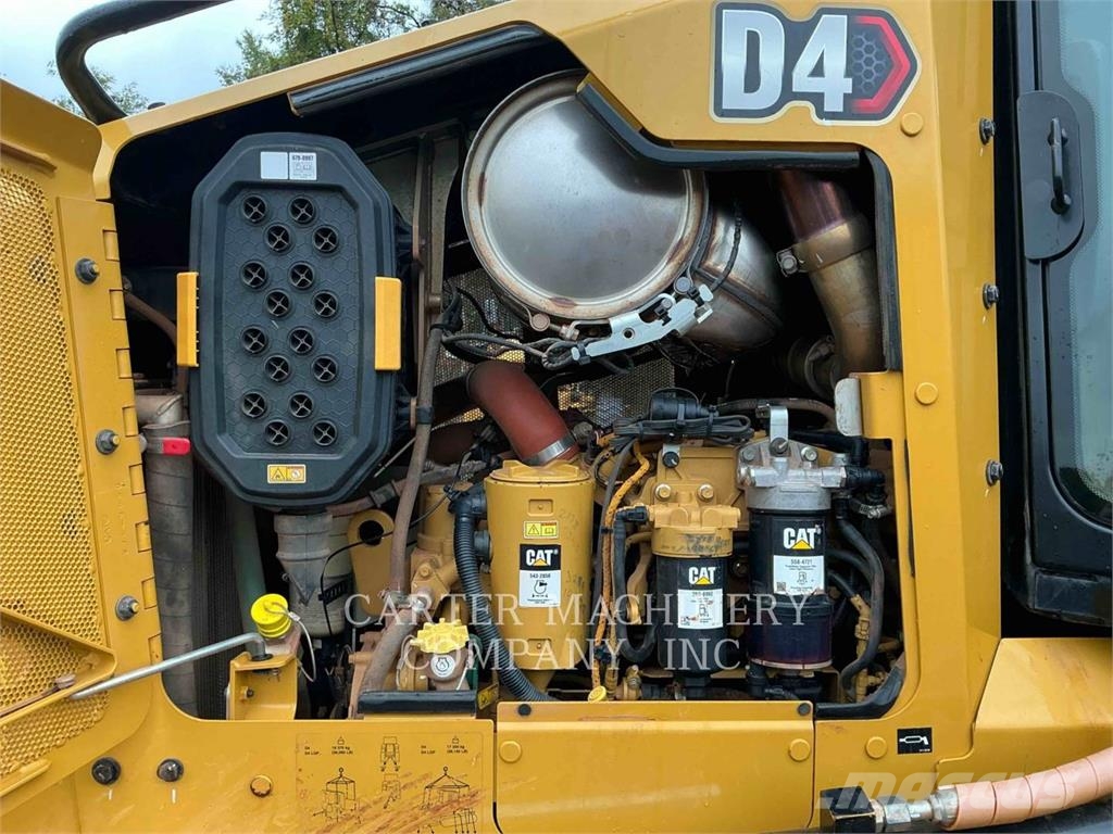 CAT D4 Bulldozer på larvebånd