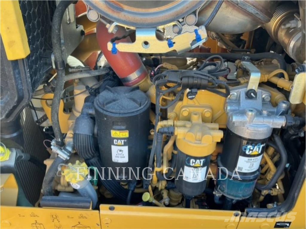 CAT D4-16 Crawler dozers