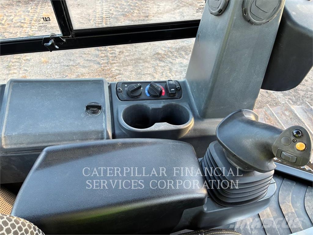 CAT D4-16 VP Tratores de esteira