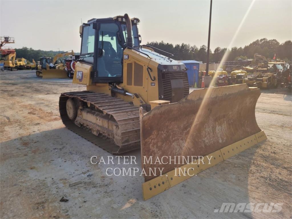 CAT D4-16VP Верижни булдозери
