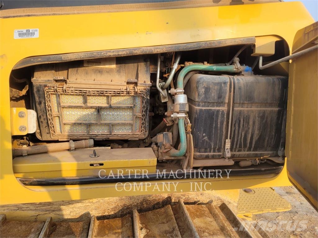 CAT D4-16VP Верижни булдозери
