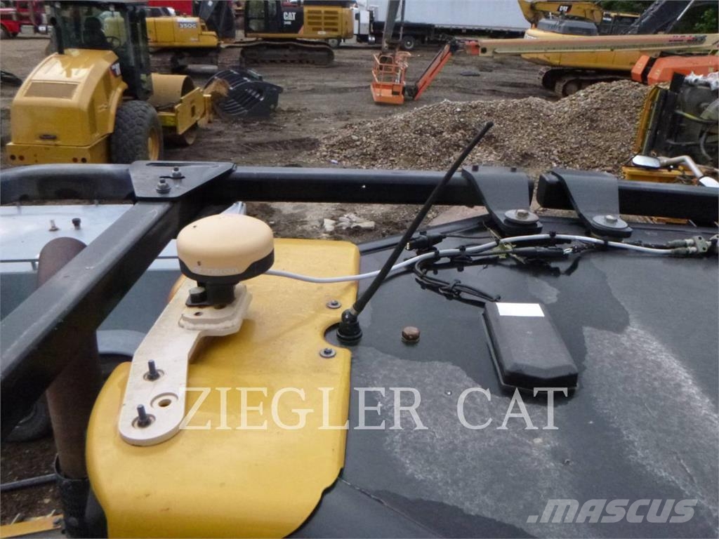 CAT D4-16VP Bulldozer